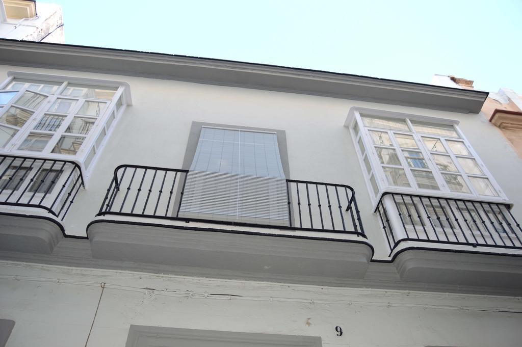 Apartamento 19 Dias Y Muchas Noches Cadiz Bagian luar foto