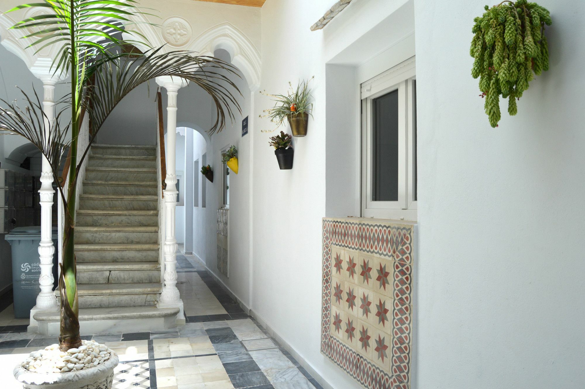 Apartamento 19 Dias Y Muchas Noches Cadiz Bagian luar foto